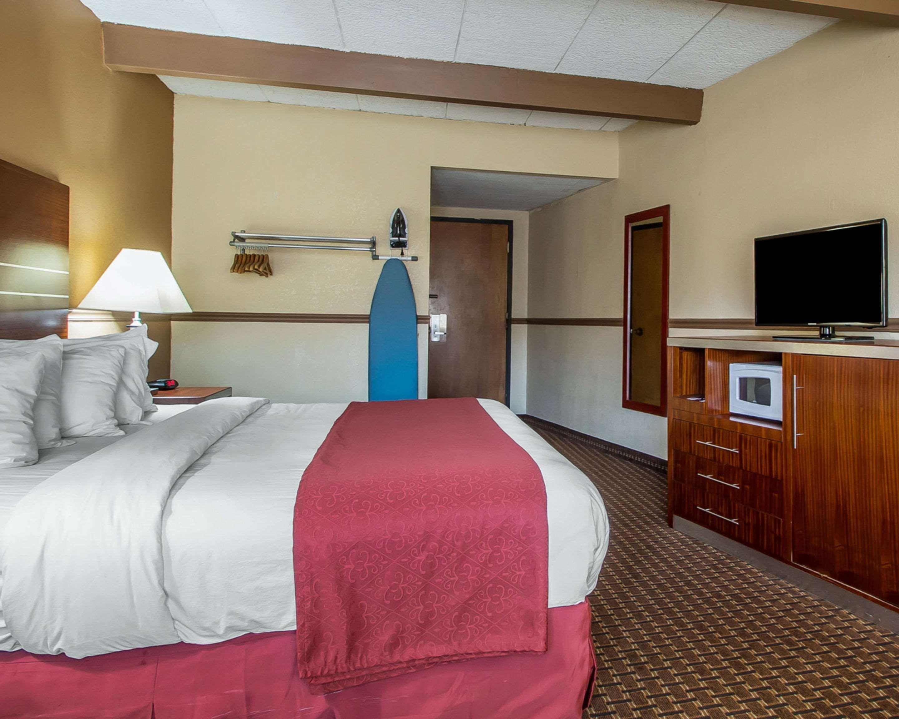 Quality Inn East Dubuque Extérieur photo