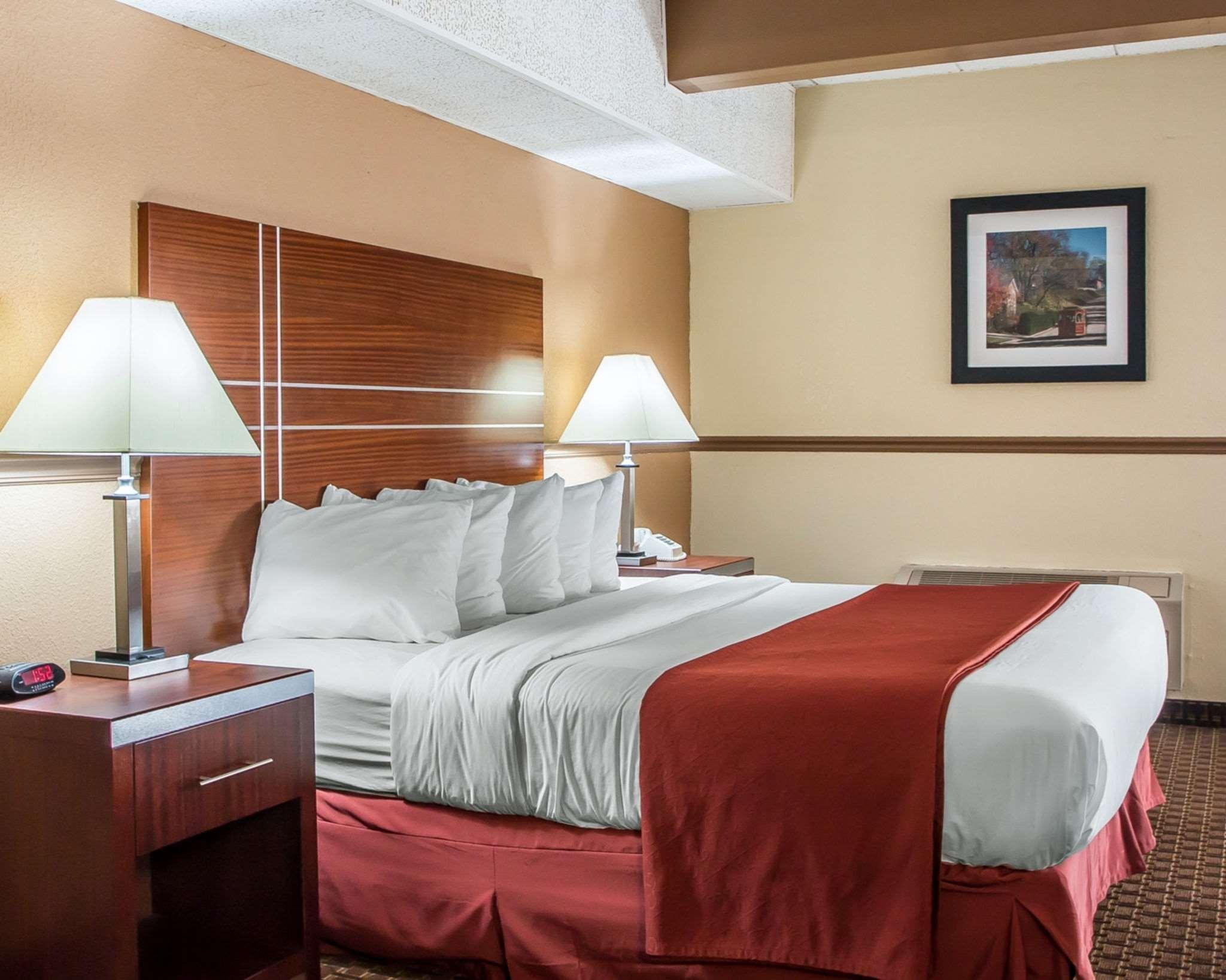 Quality Inn East Dubuque Extérieur photo