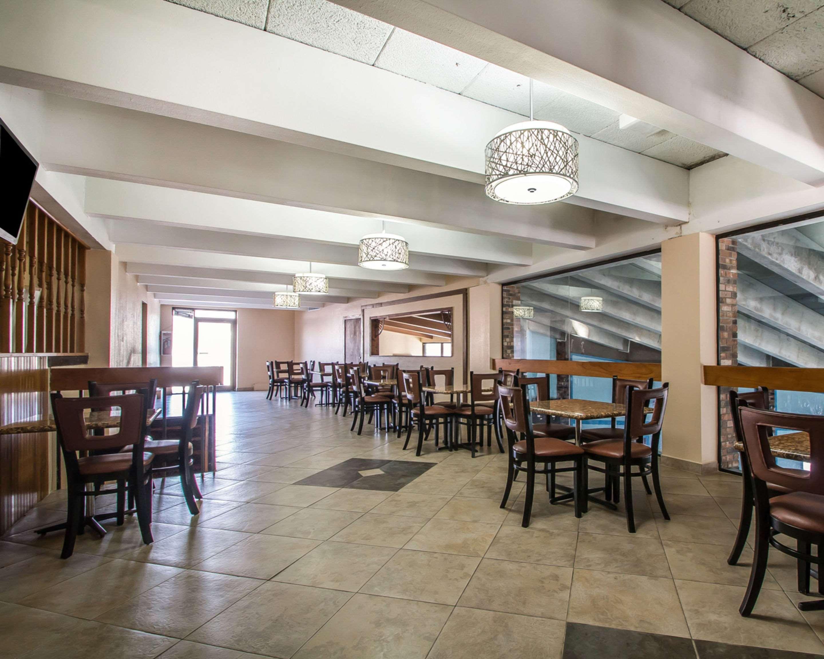 Quality Inn East Dubuque Extérieur photo