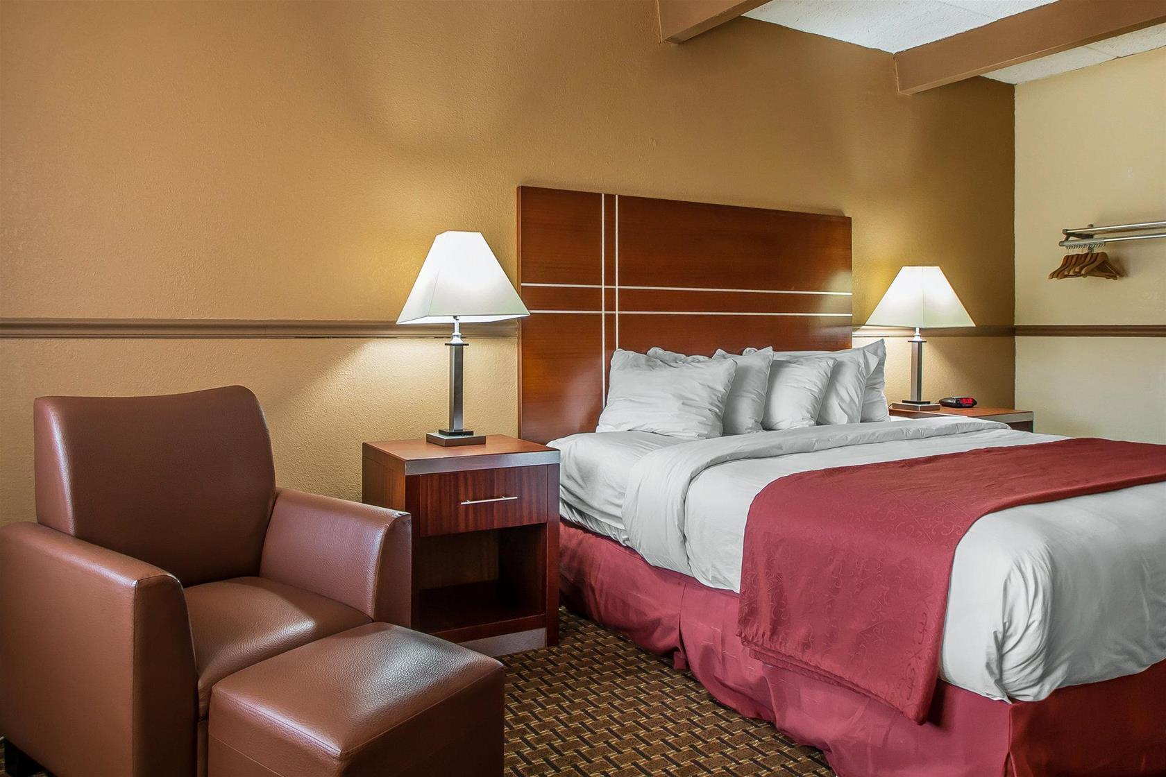 Quality Inn East Dubuque Extérieur photo