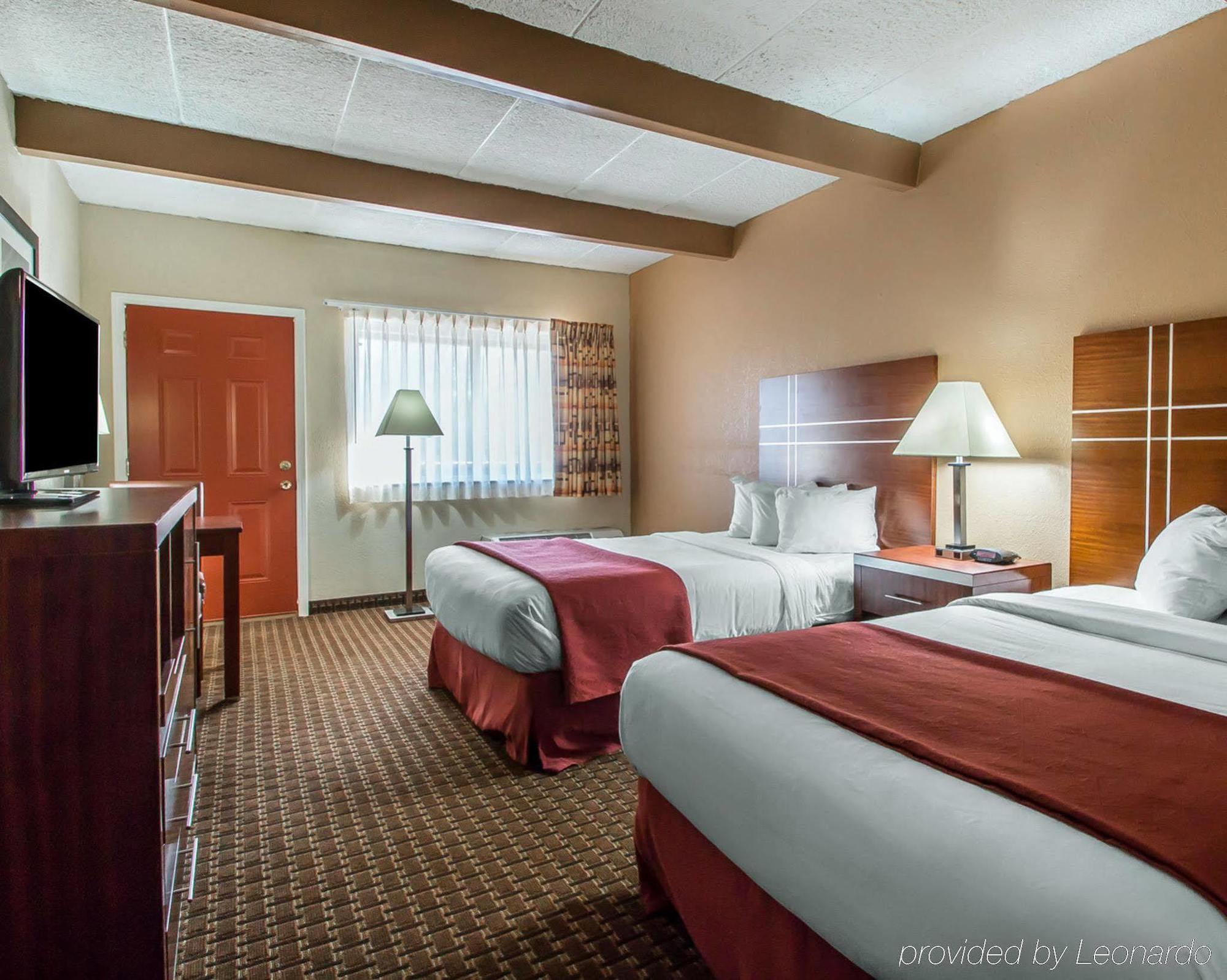 Quality Inn East Dubuque Extérieur photo