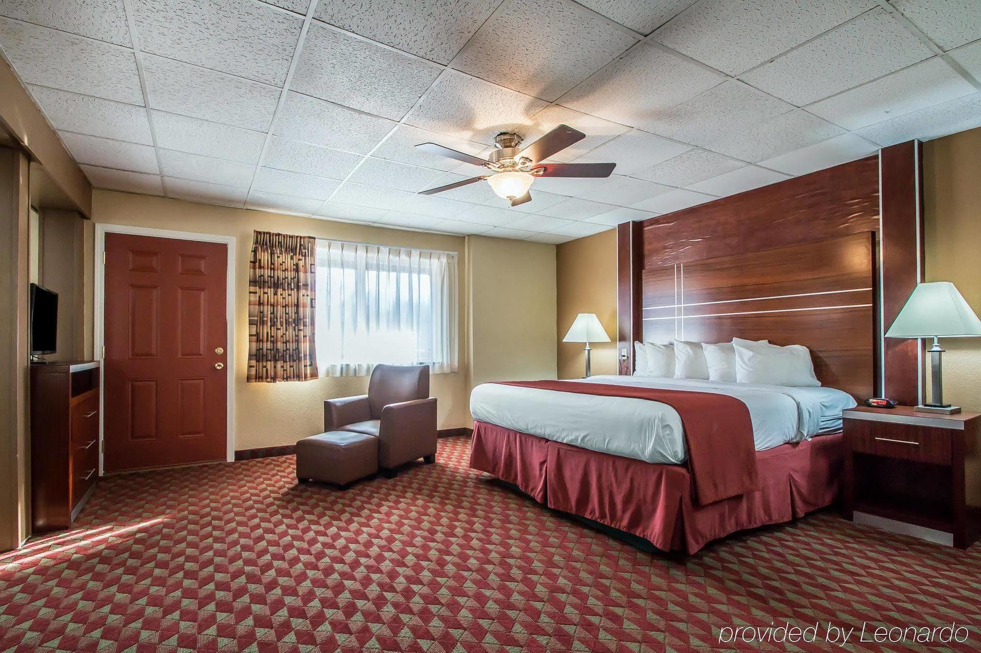 Quality Inn East Dubuque Extérieur photo